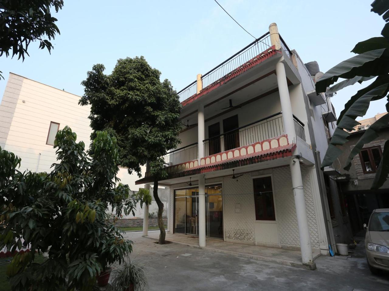 Oyo 10448 Green View Home Stay Dehradun Eksteriør bilde