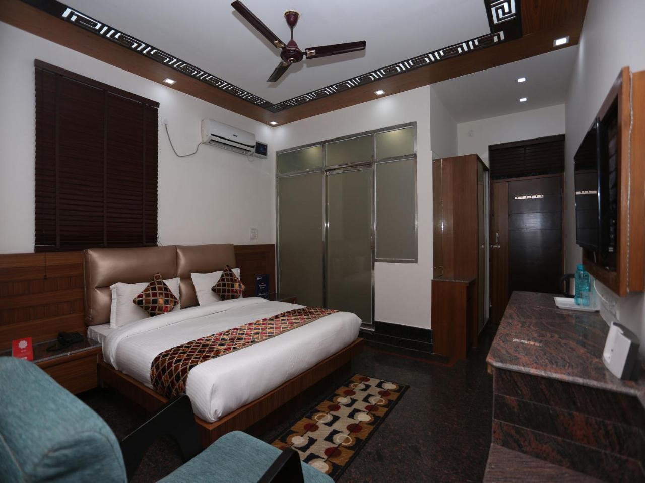 Oyo 10448 Green View Home Stay Dehradun Eksteriør bilde