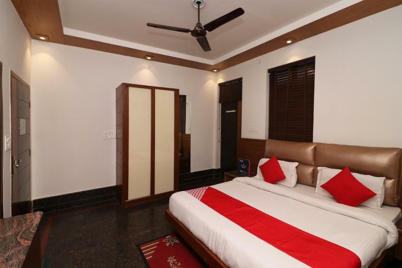 Oyo 10448 Green View Home Stay Dehradun Eksteriør bilde