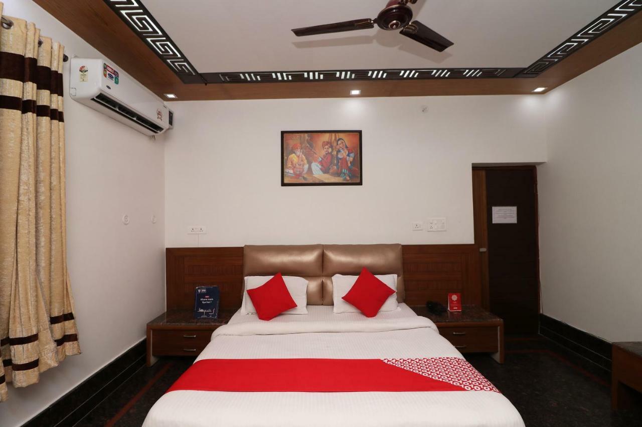 Oyo 10448 Green View Home Stay Dehradun Eksteriør bilde